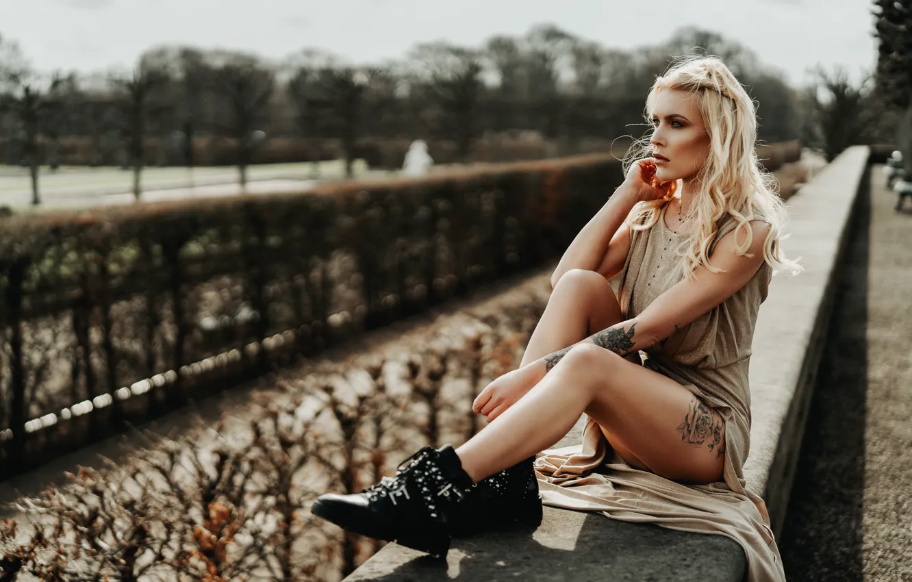 Photo wallpaper girl, pose, Eva Worsowicz