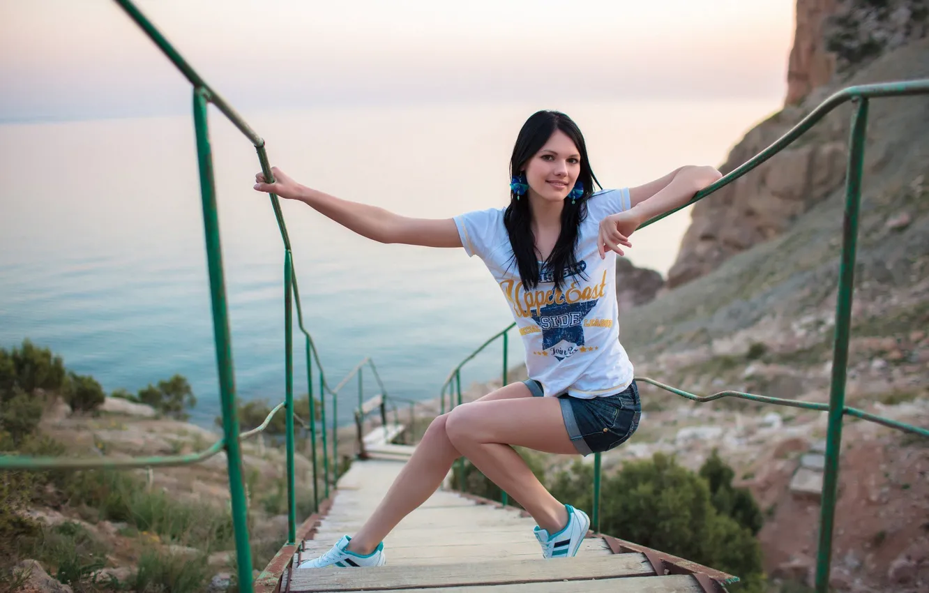 Photo wallpaper girl, model, shorts, brunette, railings, Nichole