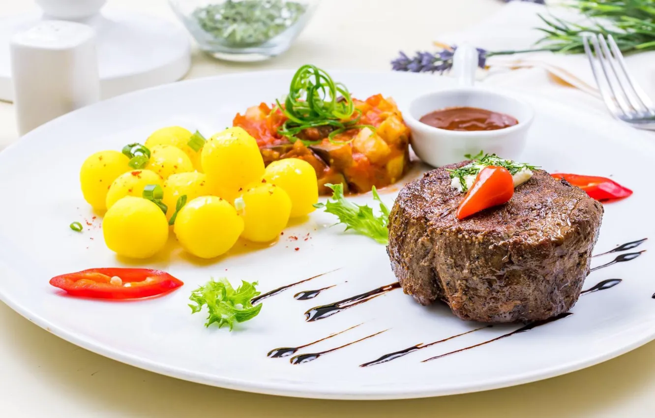 Photo wallpaper meat, sauce, potatoes, steak