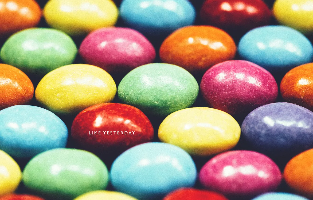 Photo wallpaper macro, yellow, red, photographer, photography, photographer, macro, Björn Wunderlich