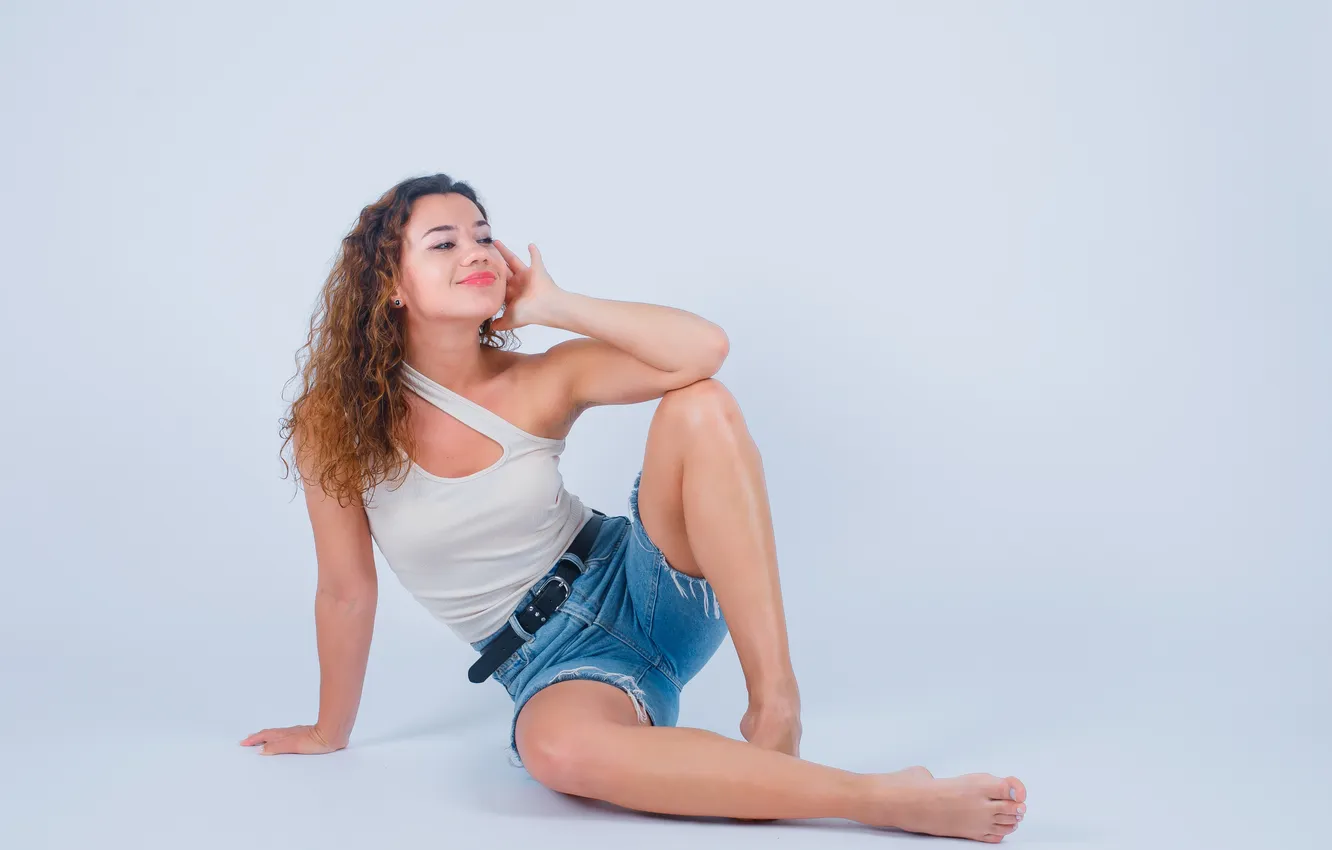 Photo wallpaper girl, shorts, barefoot, model, pretty, Denim, cute, tank top