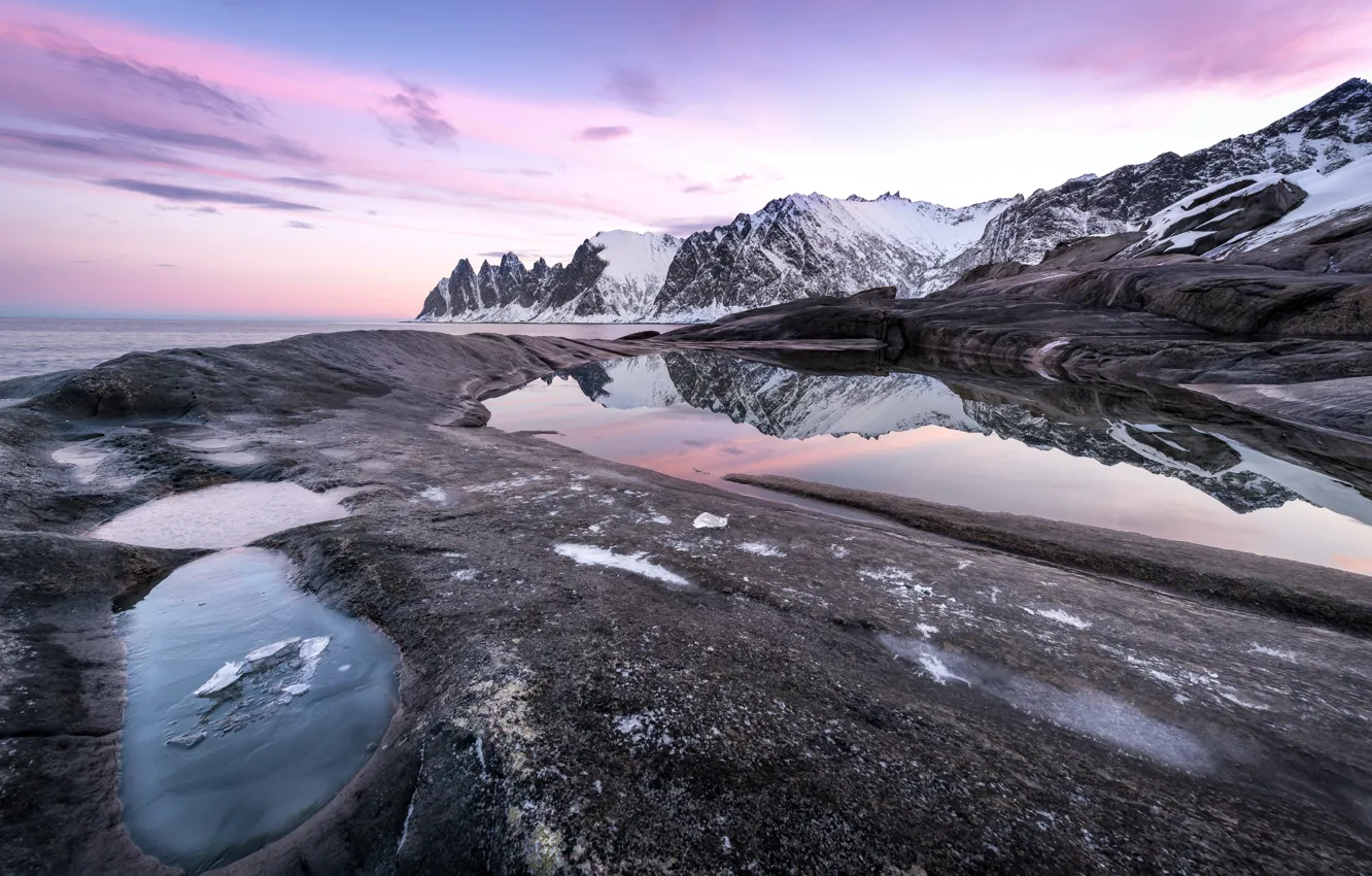 Photo wallpaper winter, sea, shore