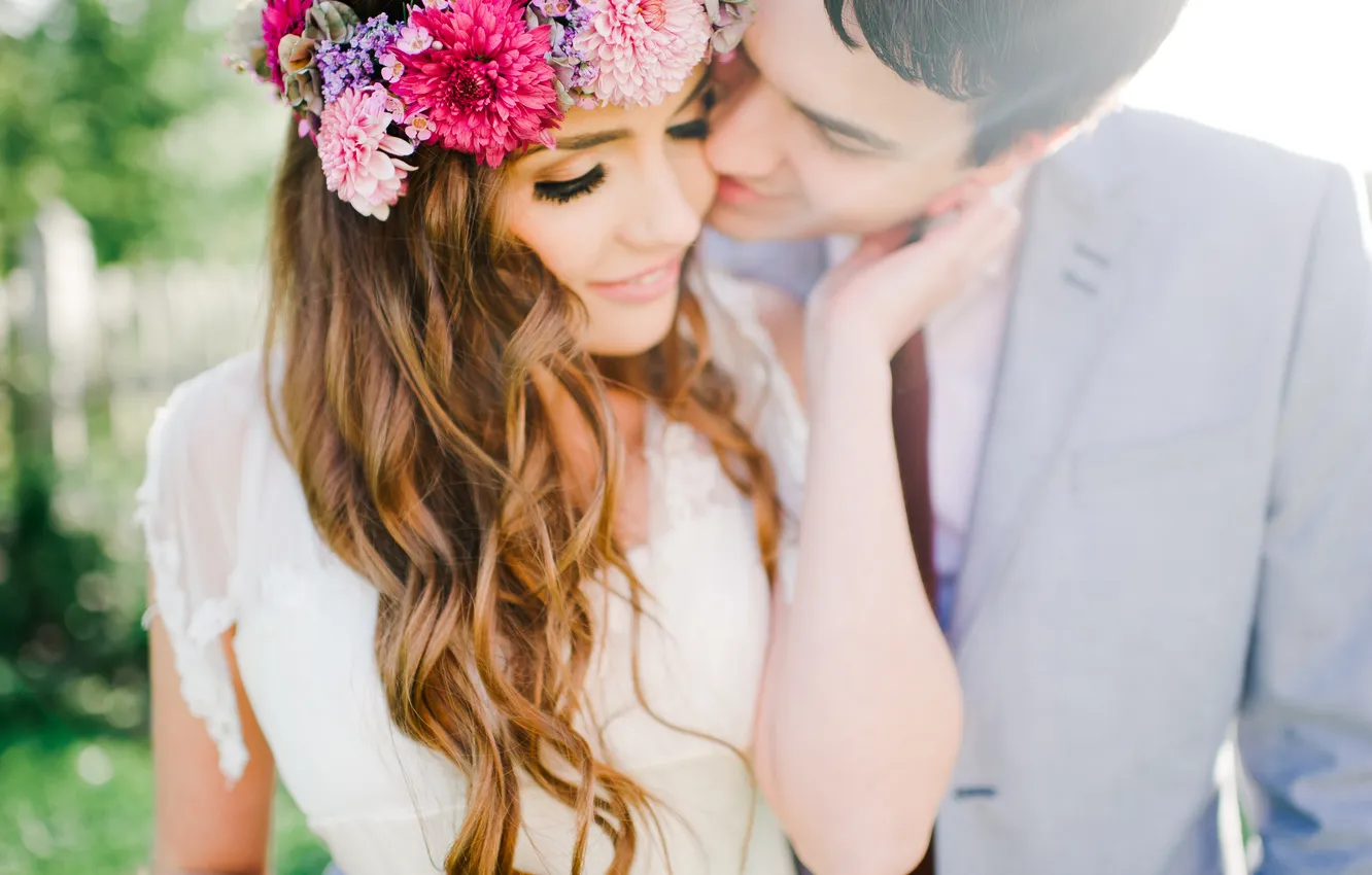 Photo wallpaper flowers, lovers, the bride, wreath, the groom