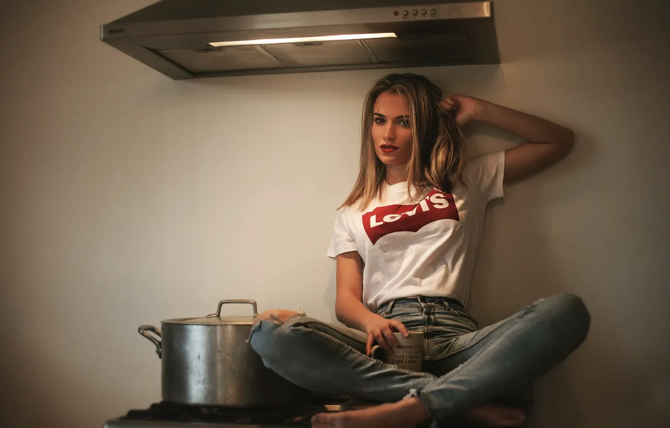 Photo wallpaper makeup, pan, sponge, Laurent KC, Levi's