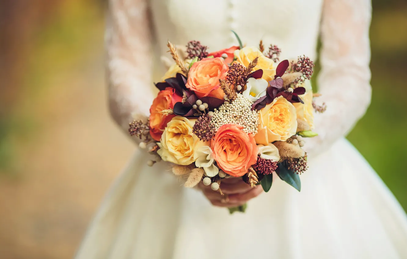 Photo wallpaper roses, bouquet, hands, gentle, the bride, wedding, beautiful, Roses