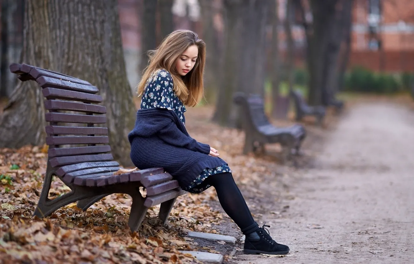 Photo wallpaper autumn, girl, Park, bench