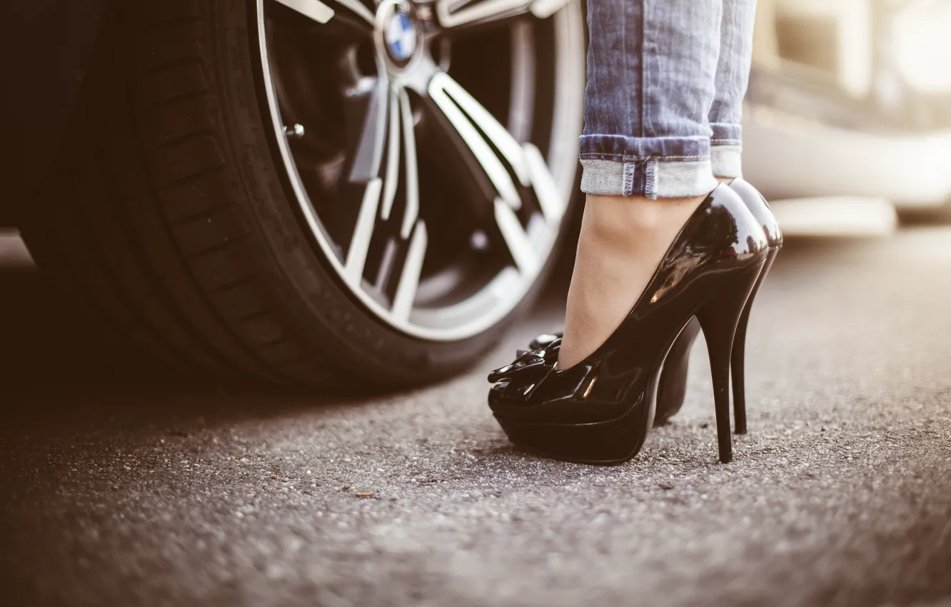 Photo wallpaper machine, asphalt, black, wheel, shoes, heels, car, drives