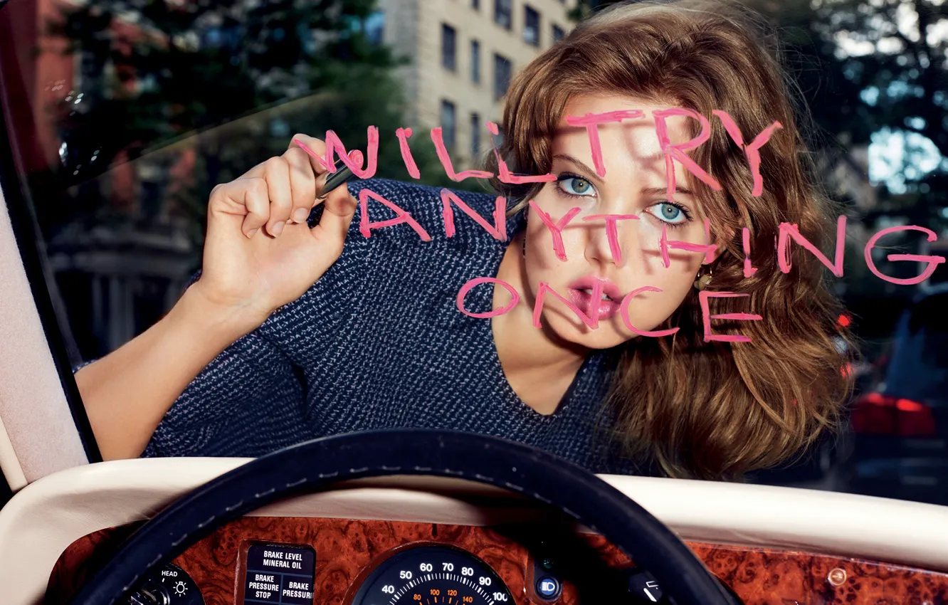 Photo wallpaper look, model, hairstyle, photographer, brown hair, writes, car, Lindsey Wixson