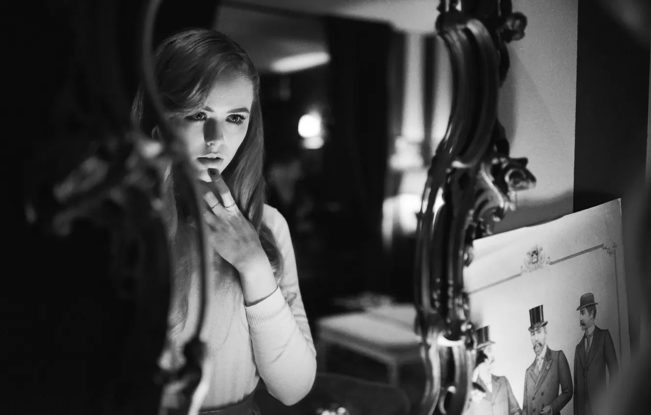 Photo wallpaper girl, reflection, model, mirror, black and white, beautiful, looks, Kristina Bazan