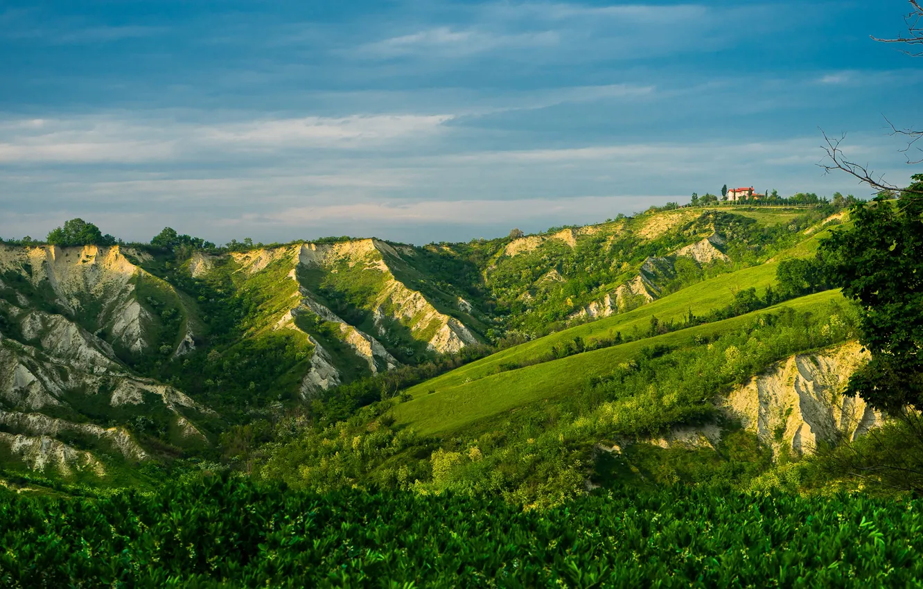 Photo wallpaper greens, the sky, the sun, hills, home, Italy, Brisighella