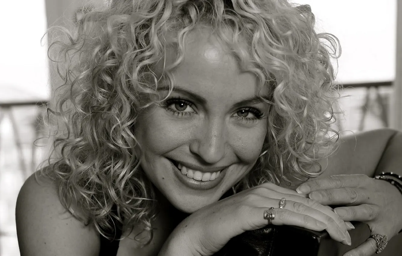 Photo wallpaper eyes, actress, curls, Julie Olgaard