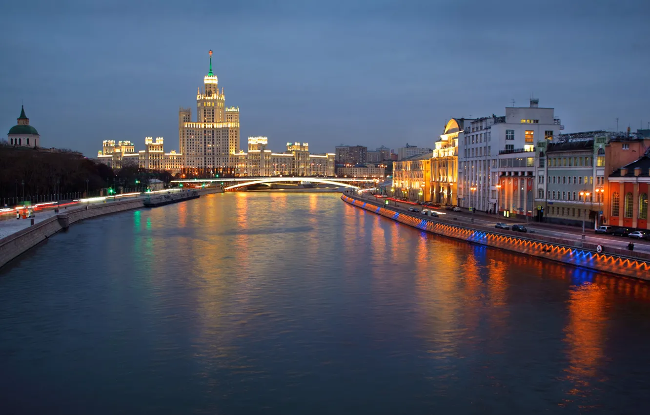 Photo wallpaper bridge, the city, river, building, the evening, lighting, Moscow, skyscraper