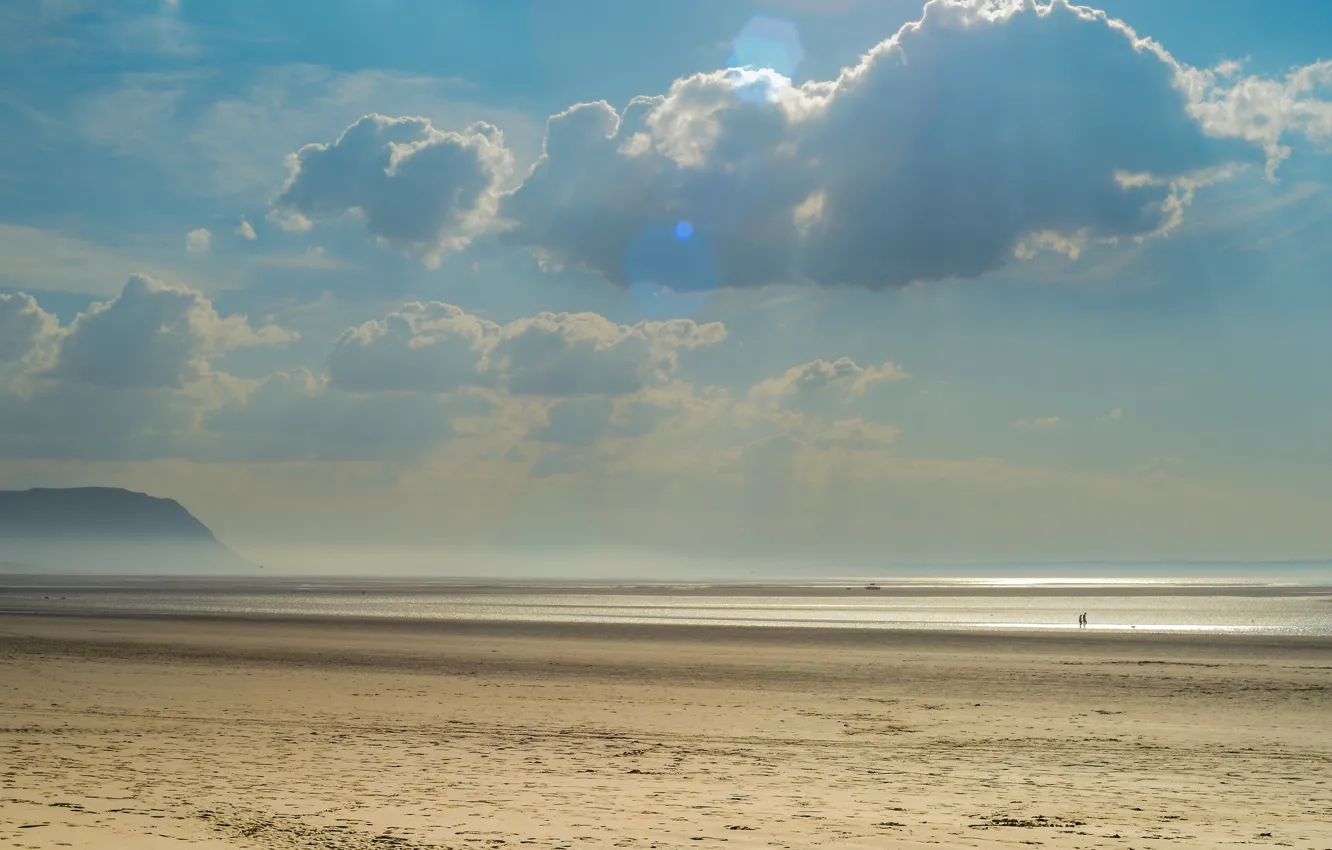 Photo wallpaper sand, beach, the sky, water, clouds, the ocean, people