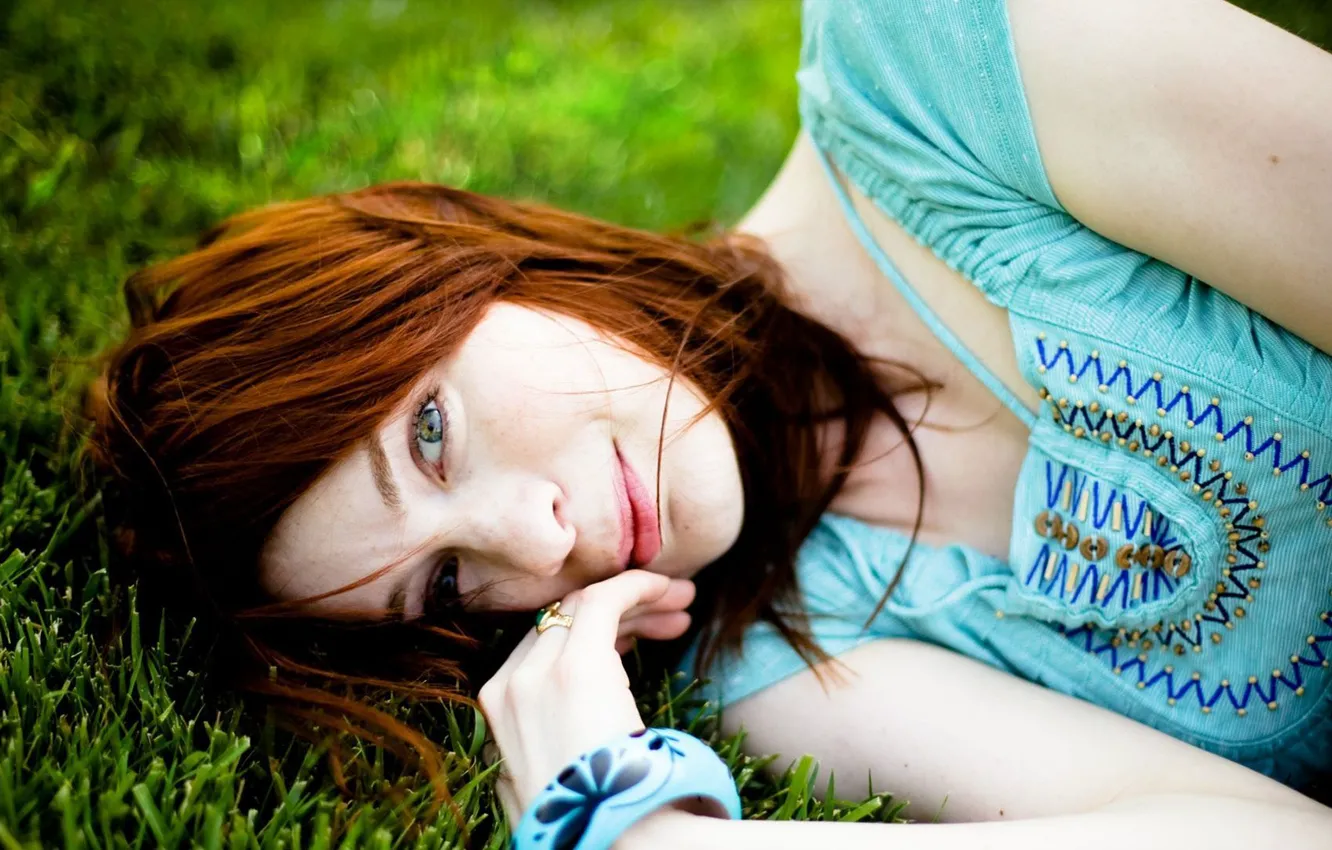 Photo wallpaper girl, photo, Wallpaper, red