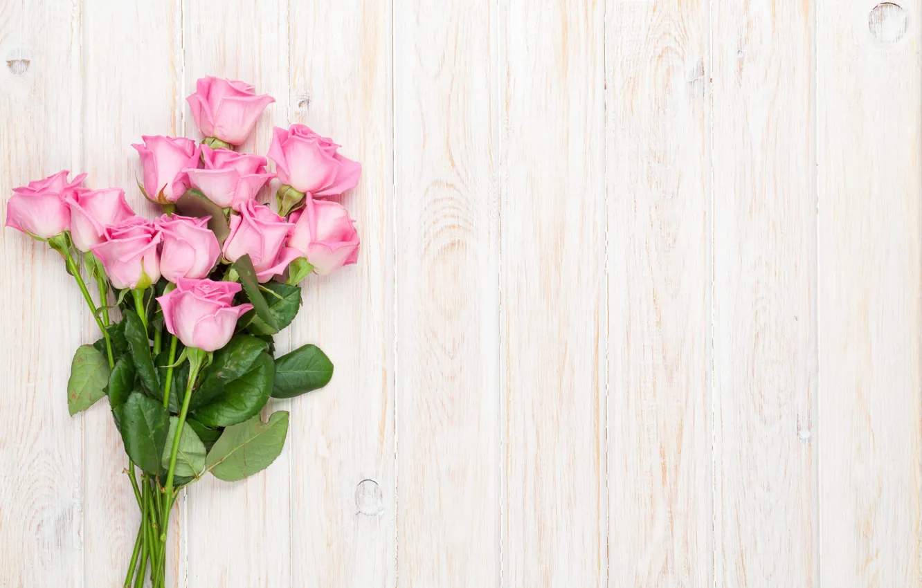 Photo wallpaper roses, bouquet, wood, pink, romantic, roses, pink roses