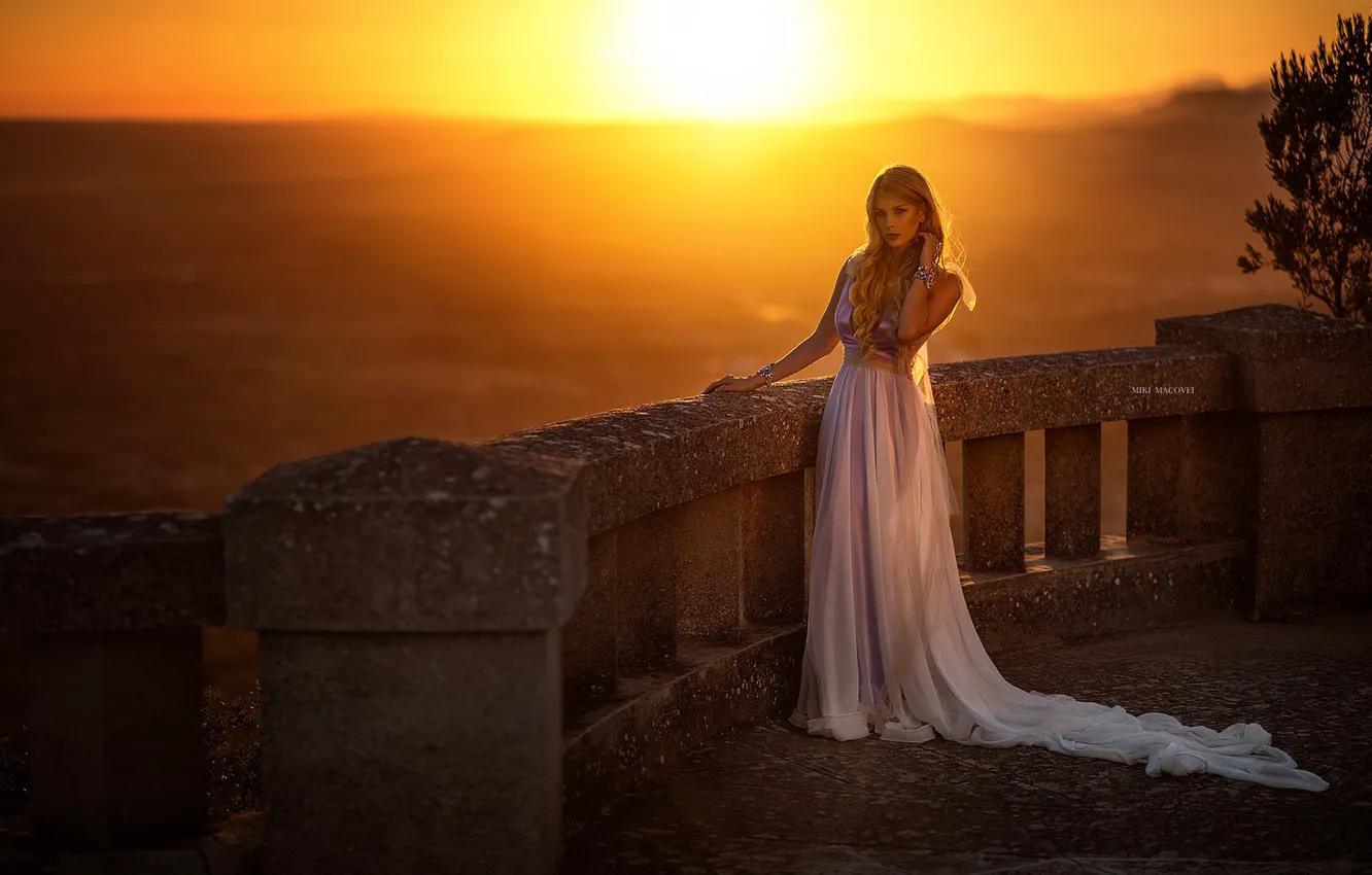 Photo wallpaper girl, long hair, dress, photo, sunset, photographer, blue eyes, model