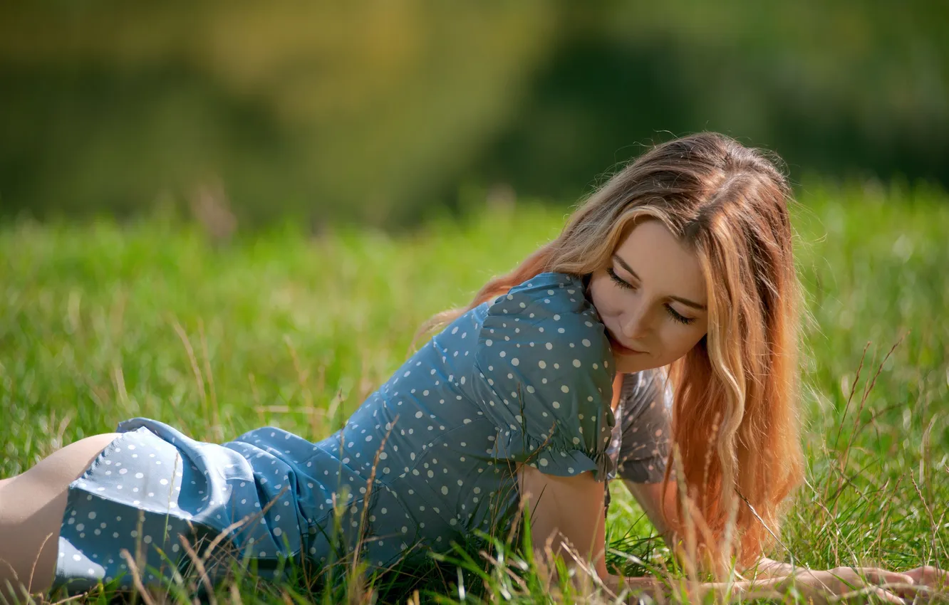 Photo wallpaper girl, sexy, Wallpaper, sweetheart, model, bright, sneakers, makeup