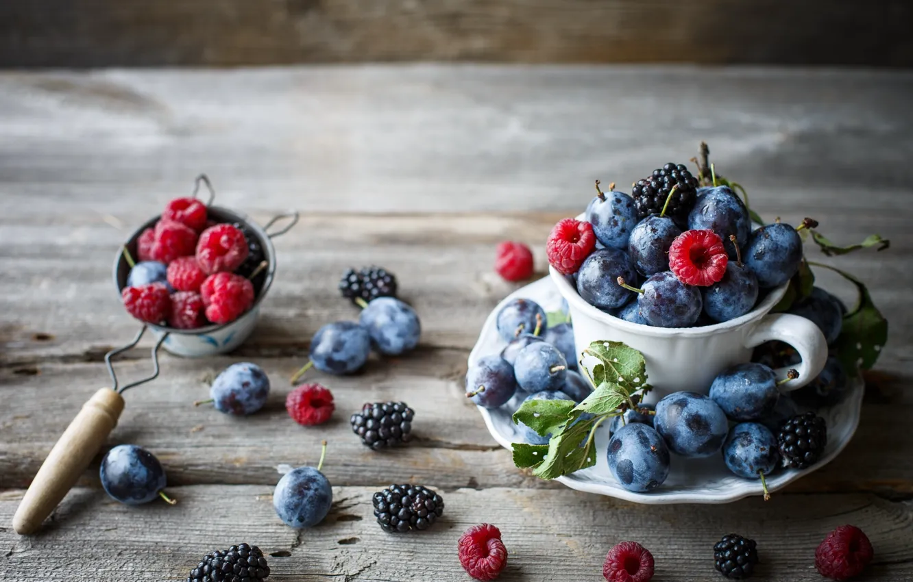 Photo wallpaper berries, raspberry, plum, BlackBerry