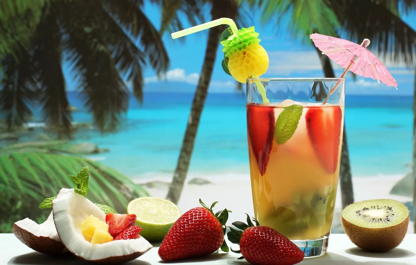 Photo wallpaper beach, summer, glass, stay, food, coconut, kiwi, strawberry
