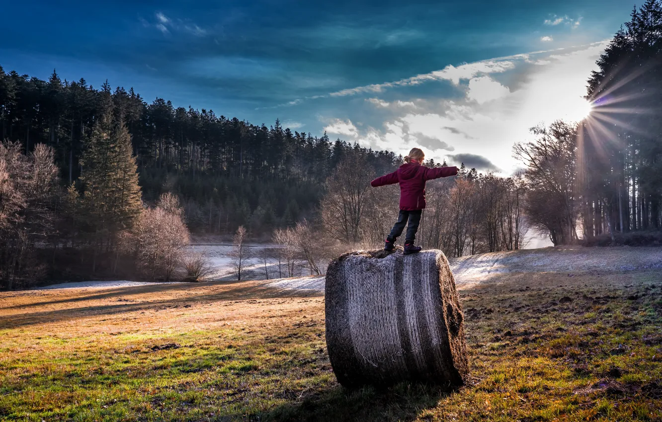 Photo wallpaper autumn, hay, girl