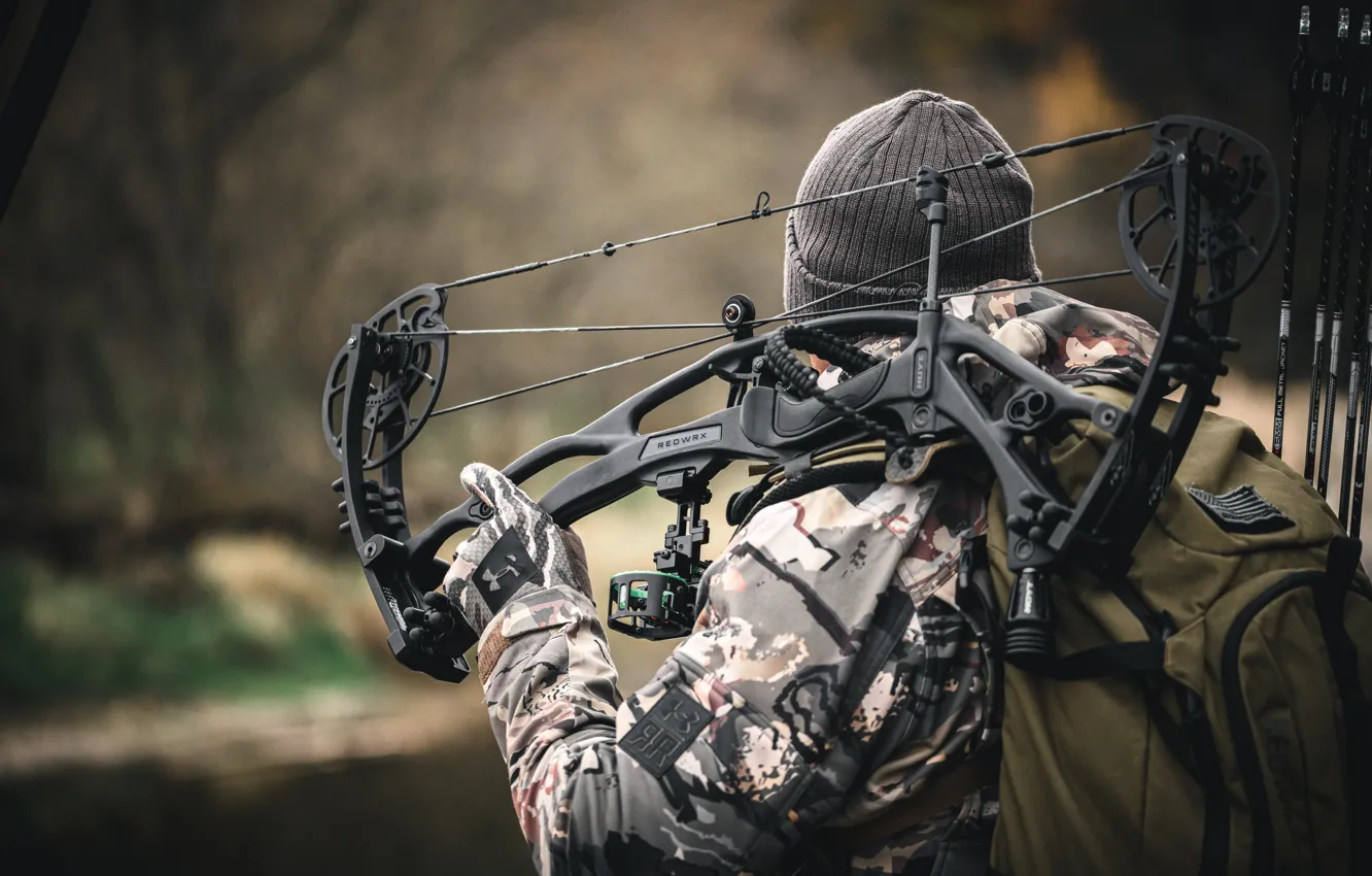Photo wallpaper Hunting Season, male, archery, Archery, Hunting season, Hoyt Carbon RX-7