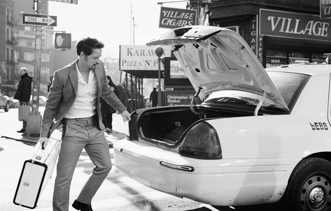 Photo wallpaper photoshoot, James McAvoy, InStyle