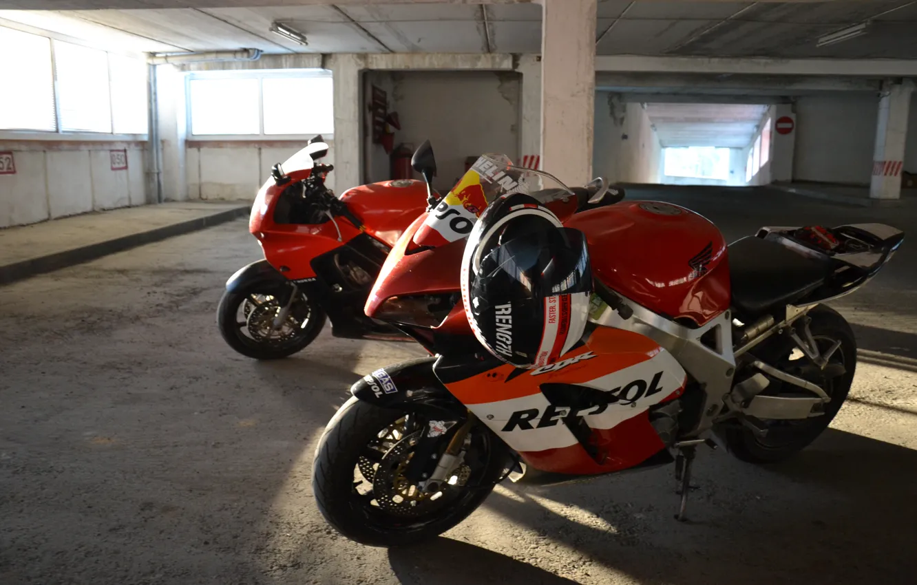 Photo wallpaper red, sport, motorcycle, Parking, bike