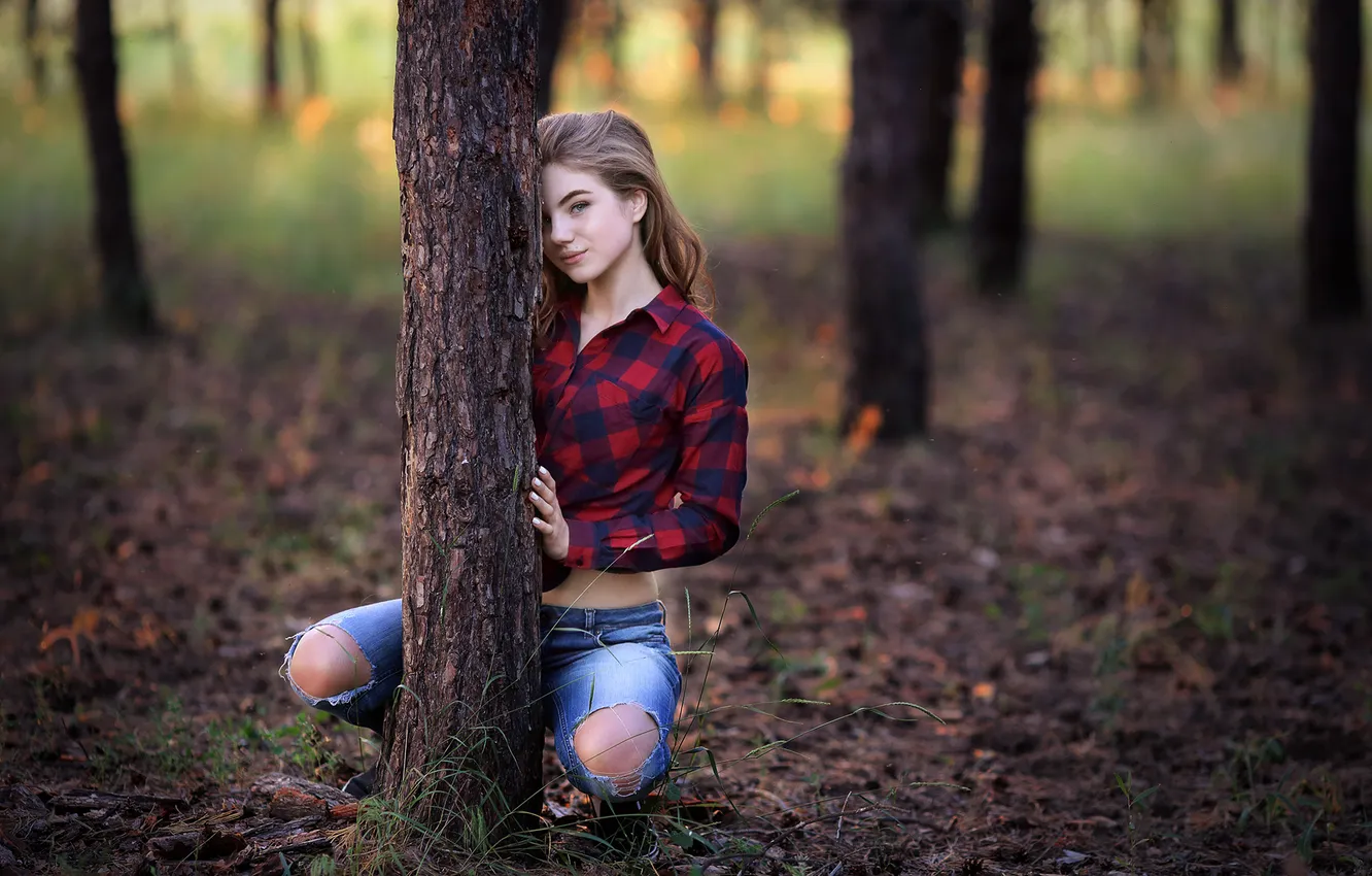 Photo wallpaper girl, nature, beautiful, model, jeans, look, cute, shirt