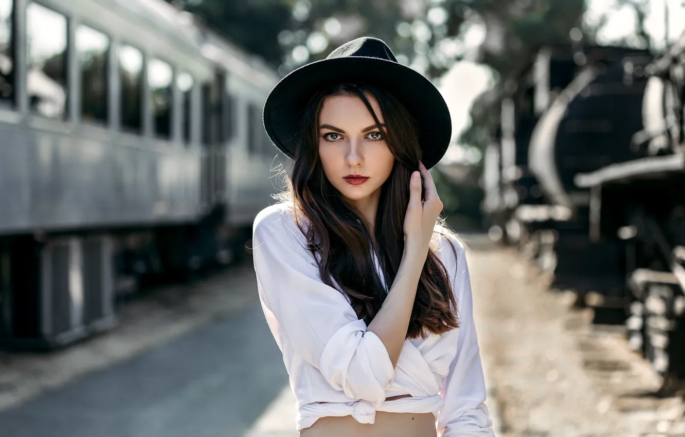 Photo wallpaper girl, long hair, hat, photo, eyes, model, train, lips
