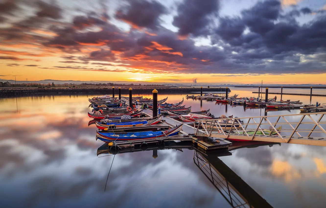 Photo wallpaper boats, pier, Portugal, Portugal, The Ria de Aveiro