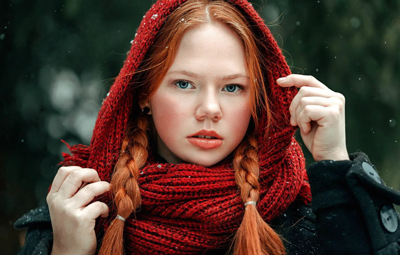 Photo wallpaper snow, braids, redhead, Angelina Polar