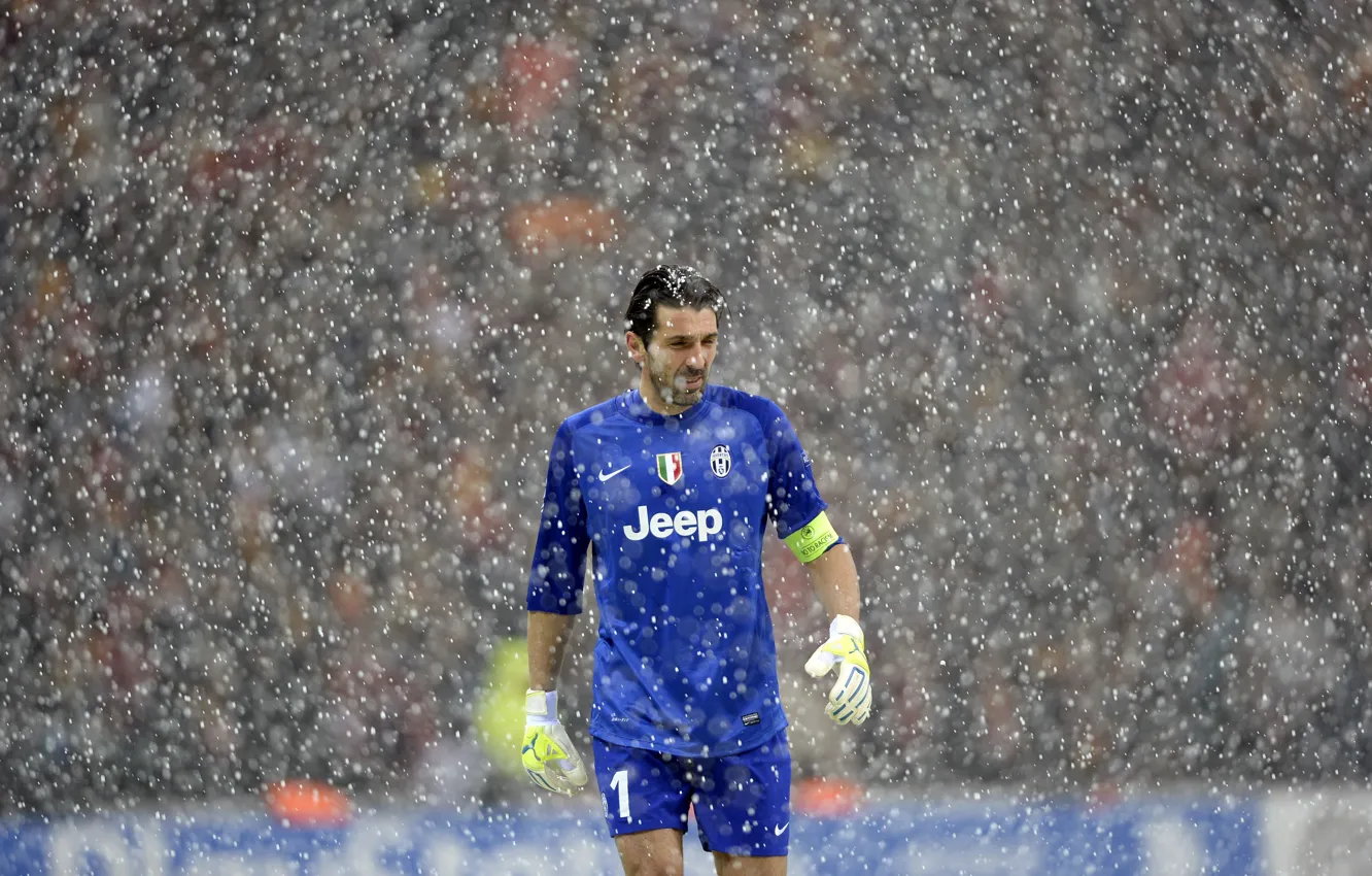 Photo wallpaper snow, football, sport, Master, goalkeeper, goalkeeper, Juventus, Juventus