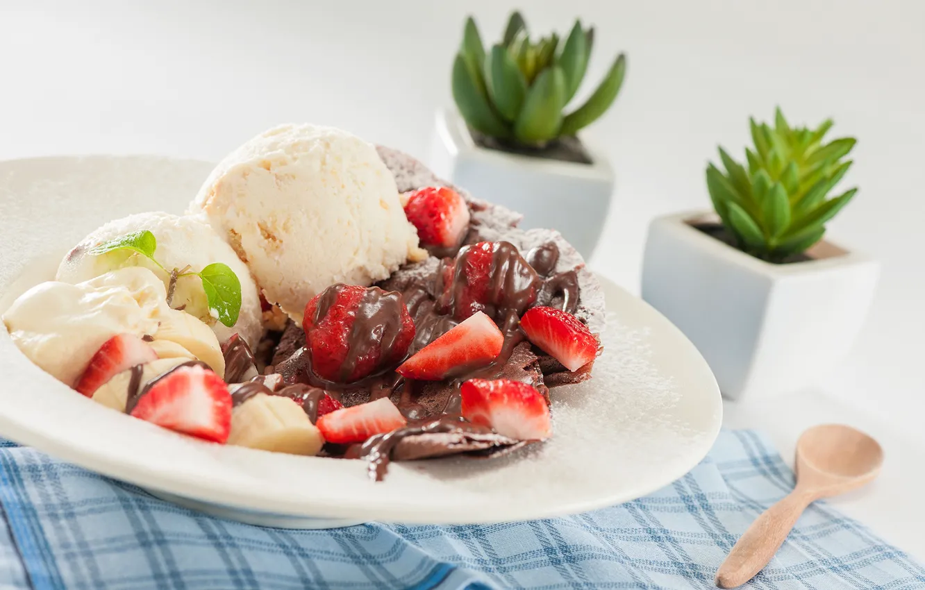 Photo wallpaper chocolate, strawberry, ice cream, ice cream
