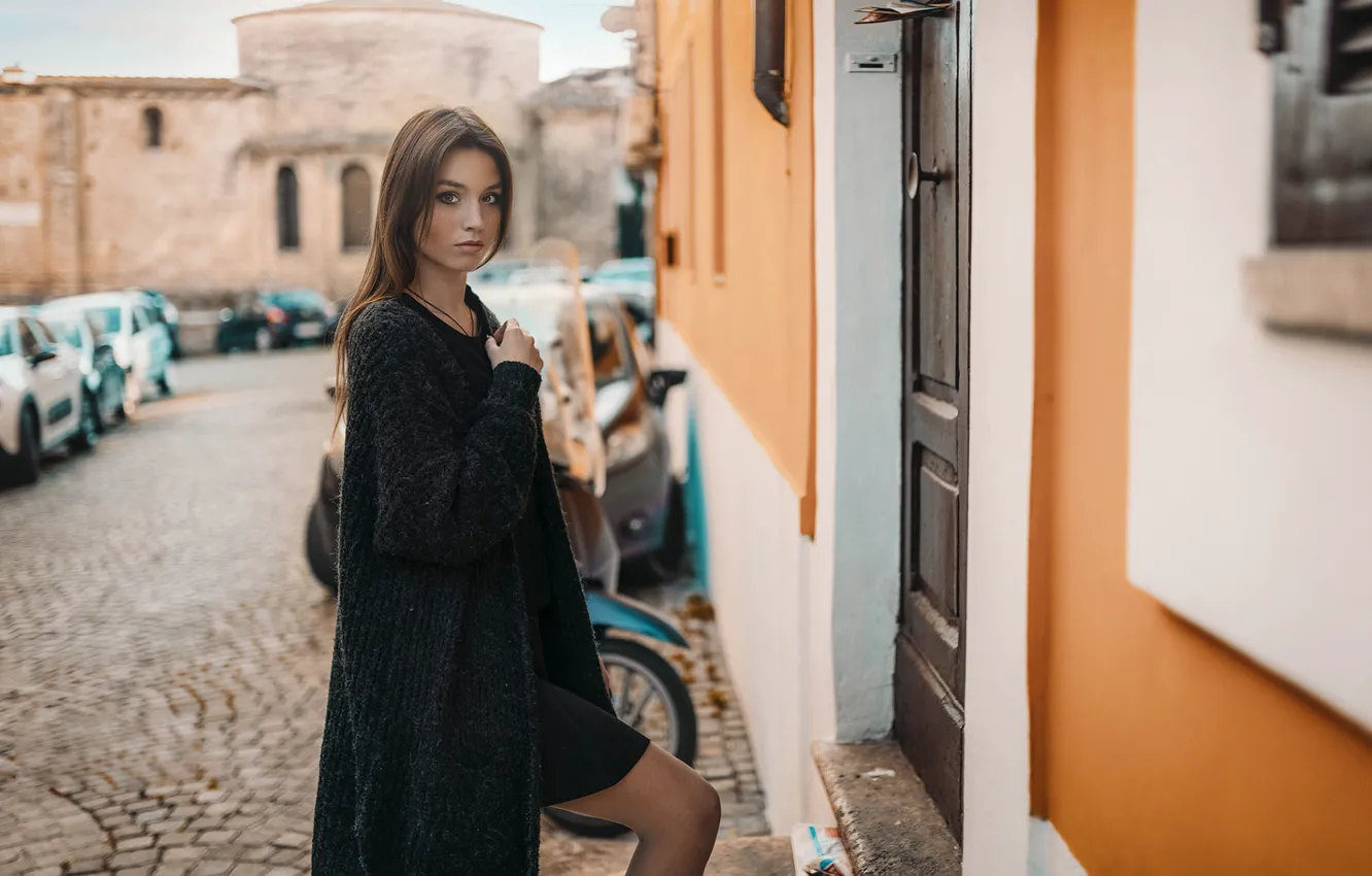 Photo wallpaper look, girl, street, Nicholas David Furnari