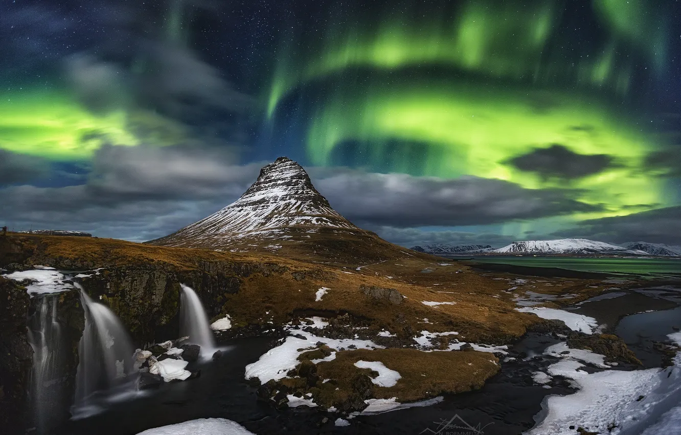 Photo wallpaper mountains, night, Northern lights, the volcano, Iceland, Kirkjufell
