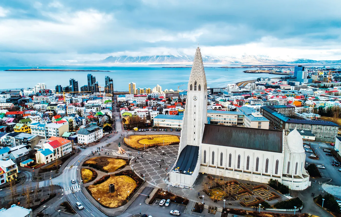 Photo wallpaper city, cathedral, island, Iceland, Reykjavik, church, hallgrimskirkja