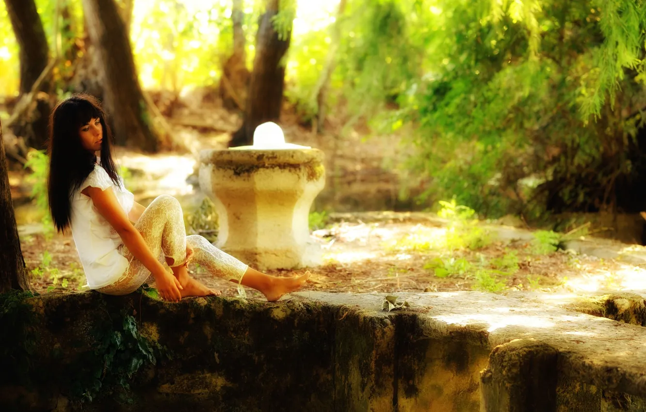Photo wallpaper girl, reverie, nature, daydreaming, photographer, sitting, Giovanni Zacche