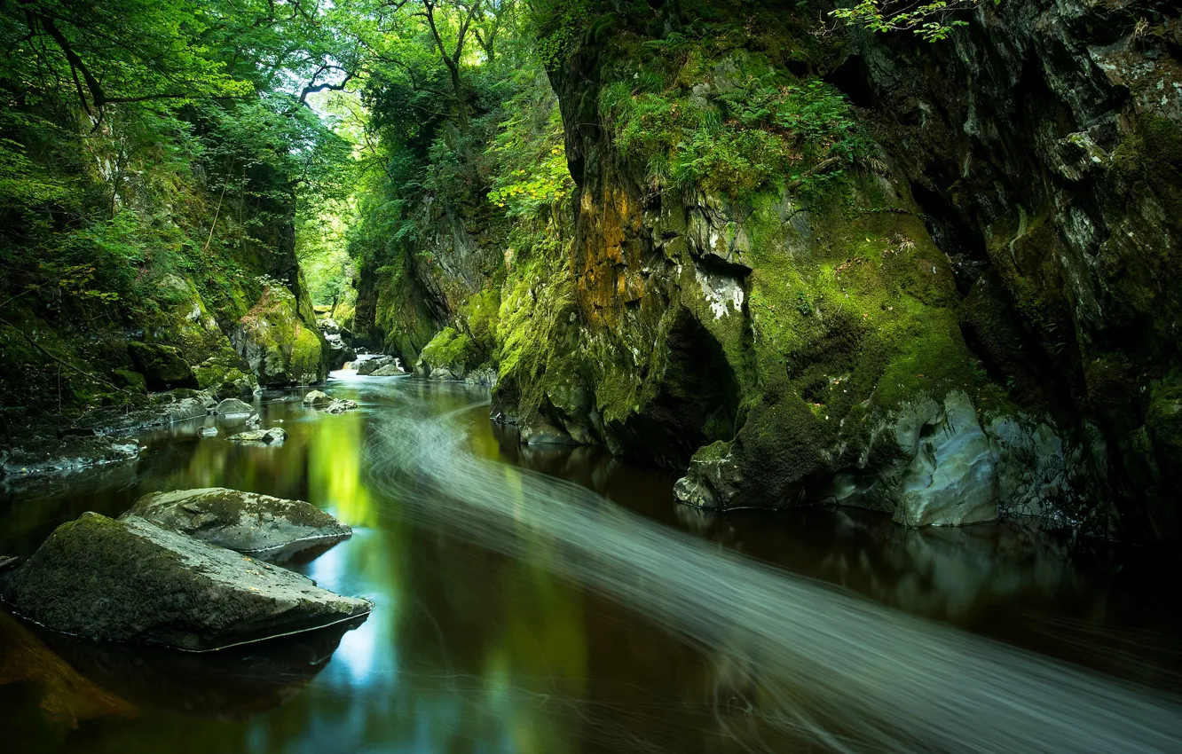 Photo wallpaper greens, river, stones, rocks, England, England, Wales, Wales