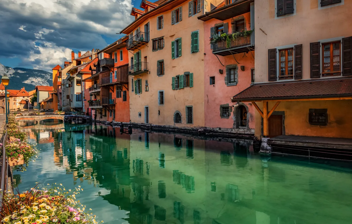 Photo wallpaper the city, France, home, channel, Annecy, Alexander the Silent