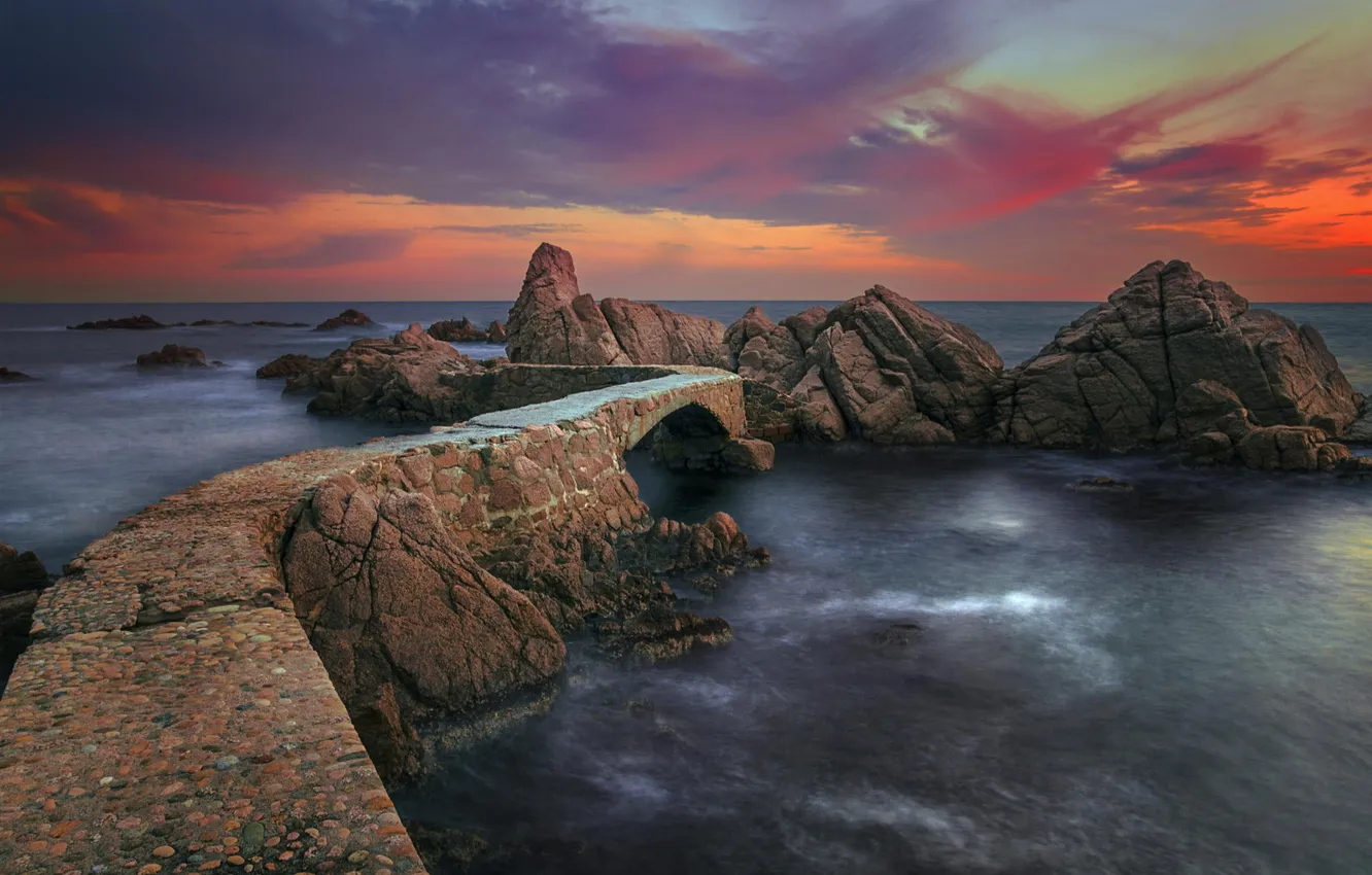 Photo wallpaper beach, the ocean, rocks, dawn
