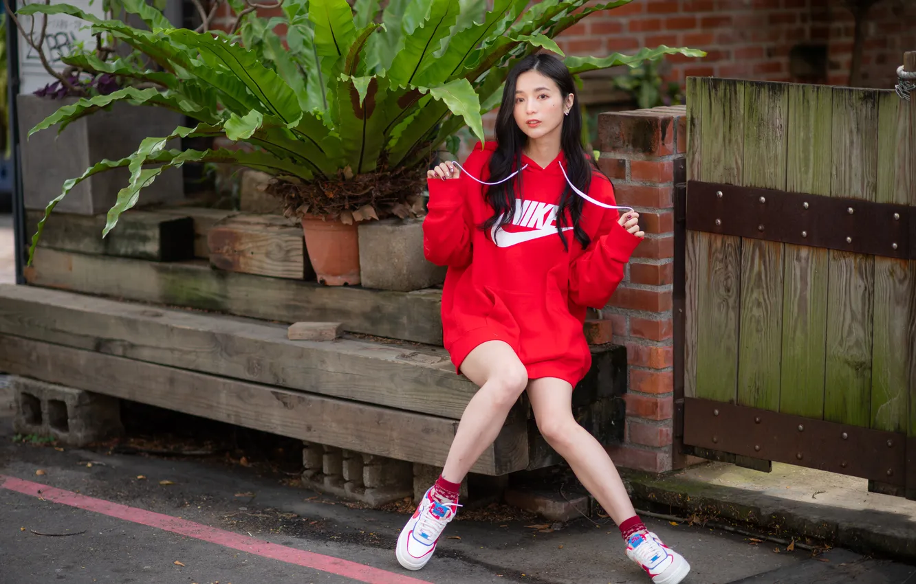 Photo wallpaper Asian, sneakers, sweater, sitting, feet