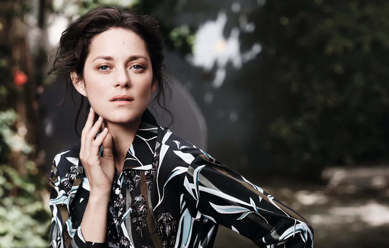 Photo wallpaper pose, background, model, makeup, dress, actress, brunette, hairstyle