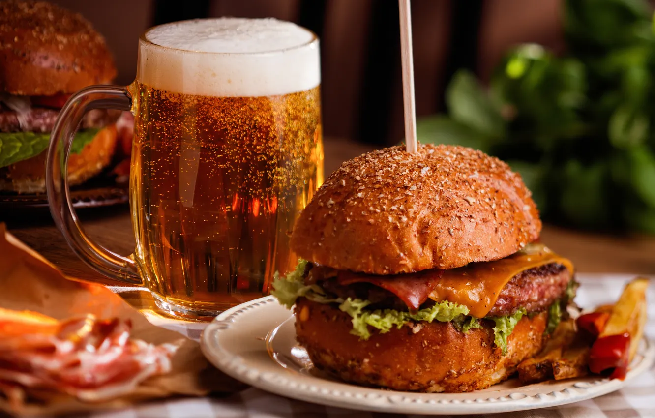 Photo wallpaper bar, background, beer, American, cheese, burger, beef, cheeseburger