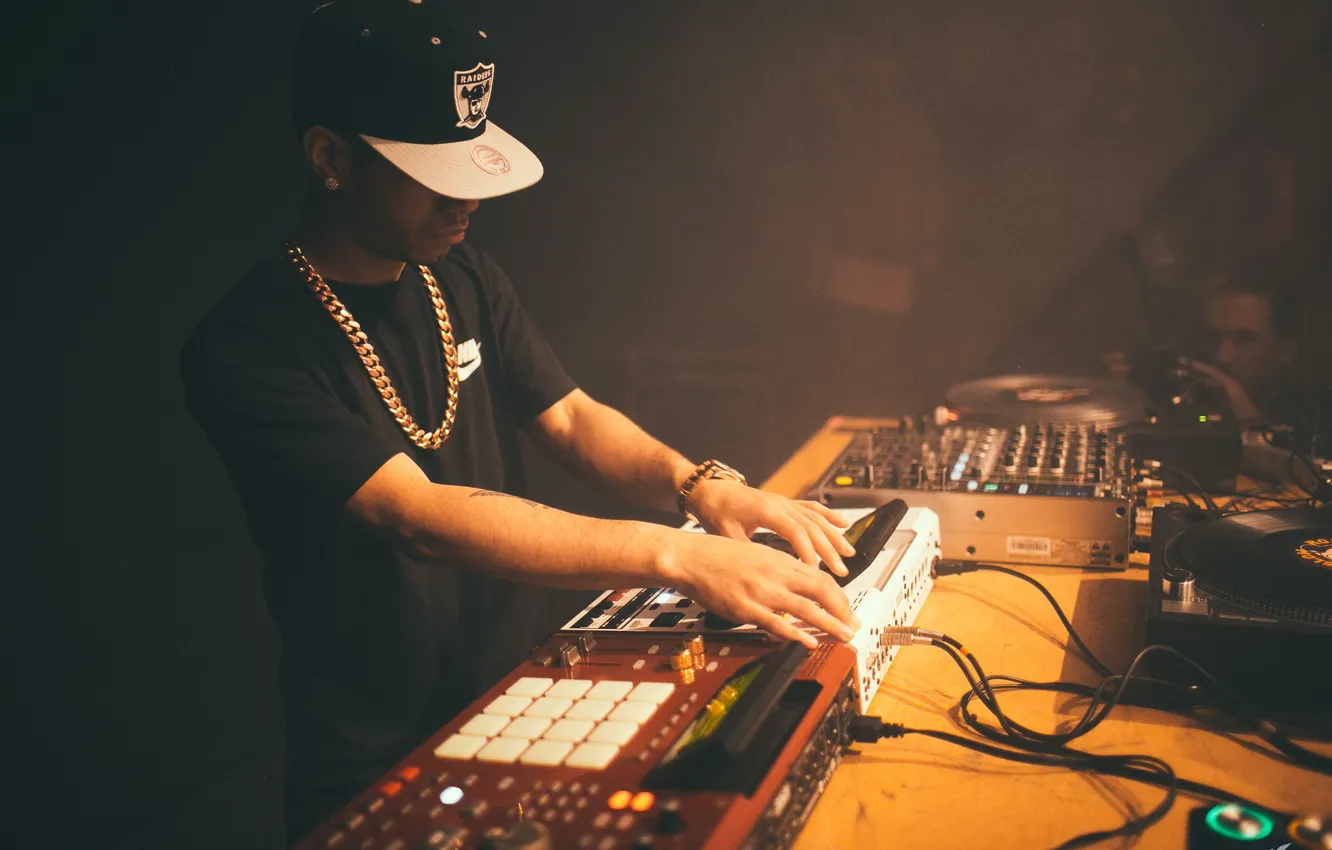 Photo wallpaper concert, Beatmaker, MPC