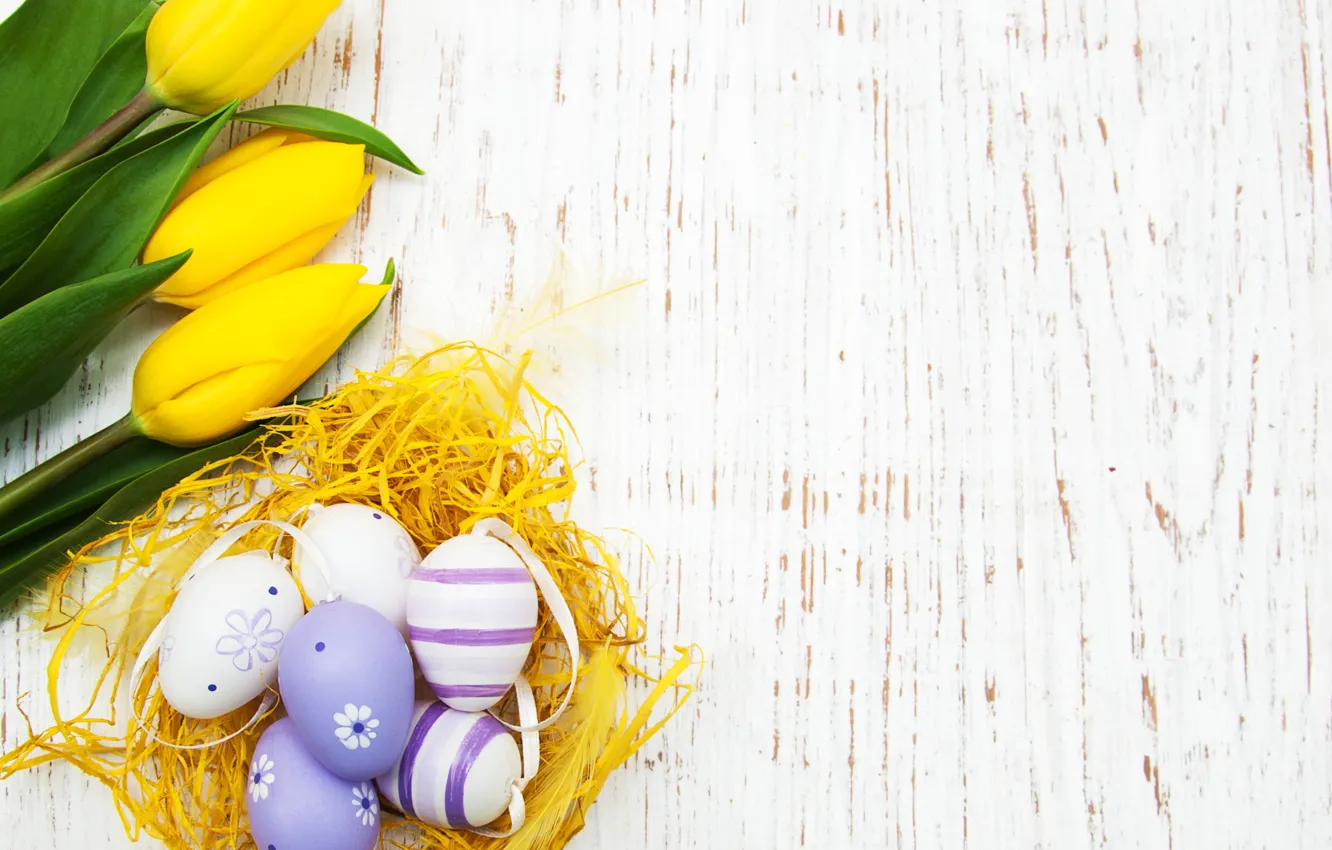 Photo wallpaper flowers, eggs, spring, colorful, Easter, tulips, yellow, wood