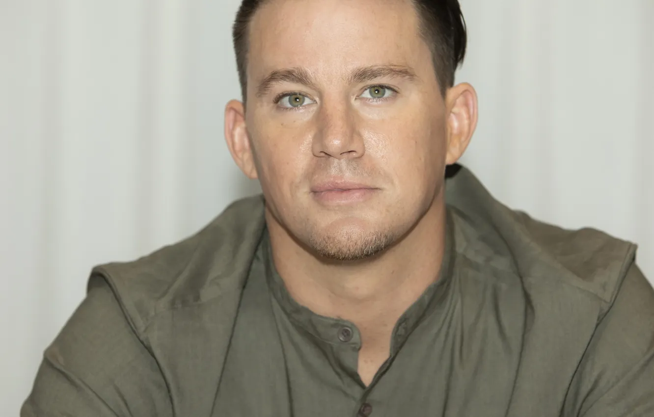 Photo wallpaper look, pose, actor, bristles, Channing Tatum, Channing Tatum
