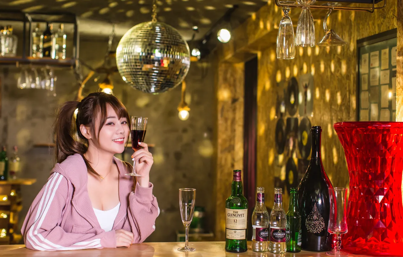 Photo wallpaper smile, glass, bottle, Asian, cutie, pretty face, alcoholic