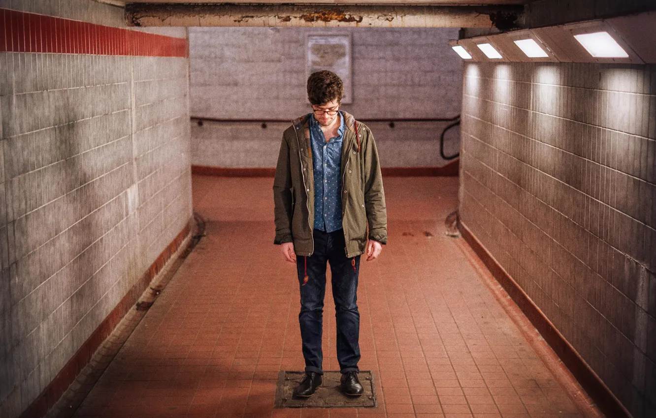 Photo wallpaper light, shadow, male, the metro corridor