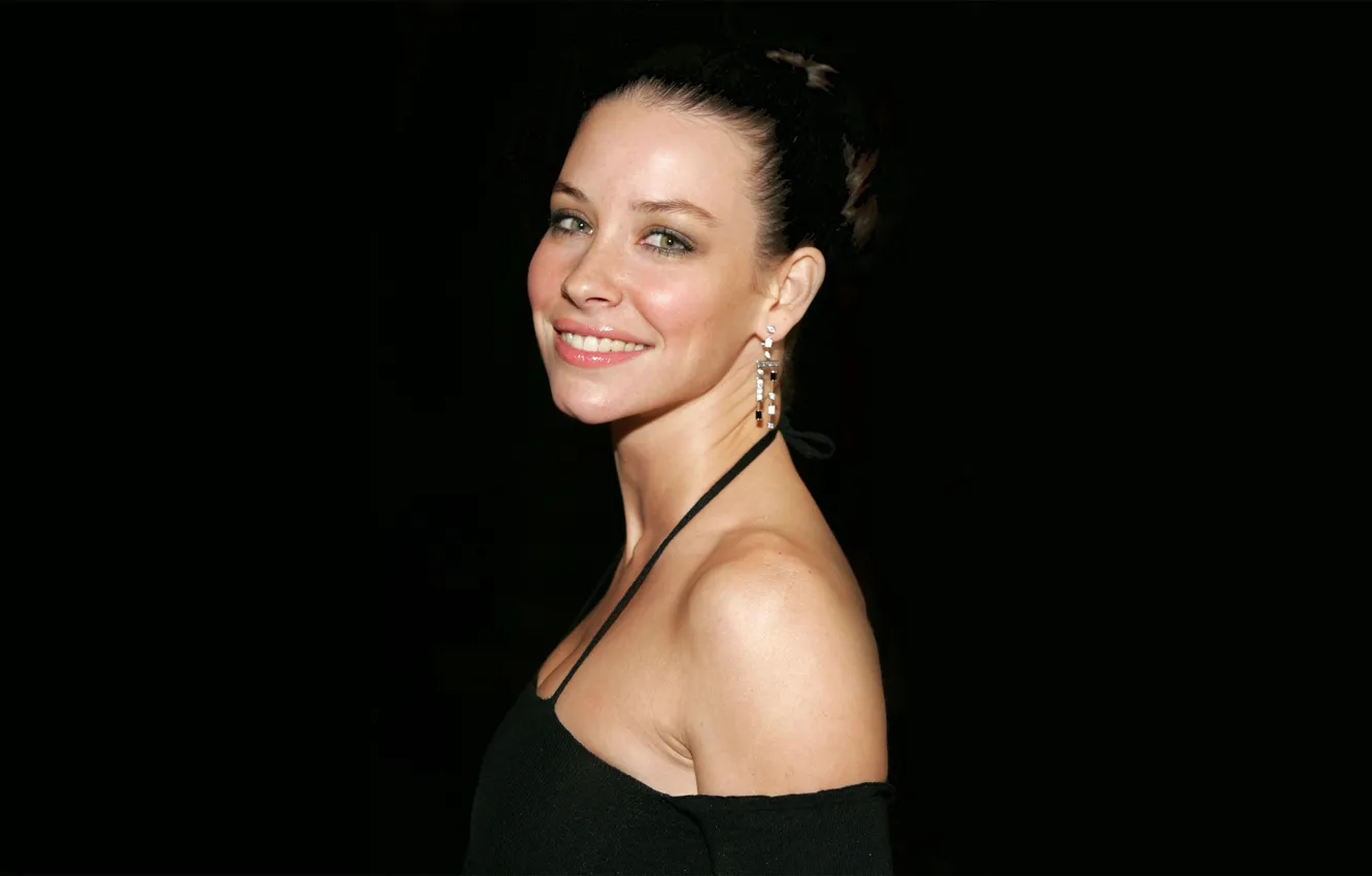 Photo wallpaper look, pose, smile, actress, brunette, Evangeline Lilly, hair, Evangeline Lilly