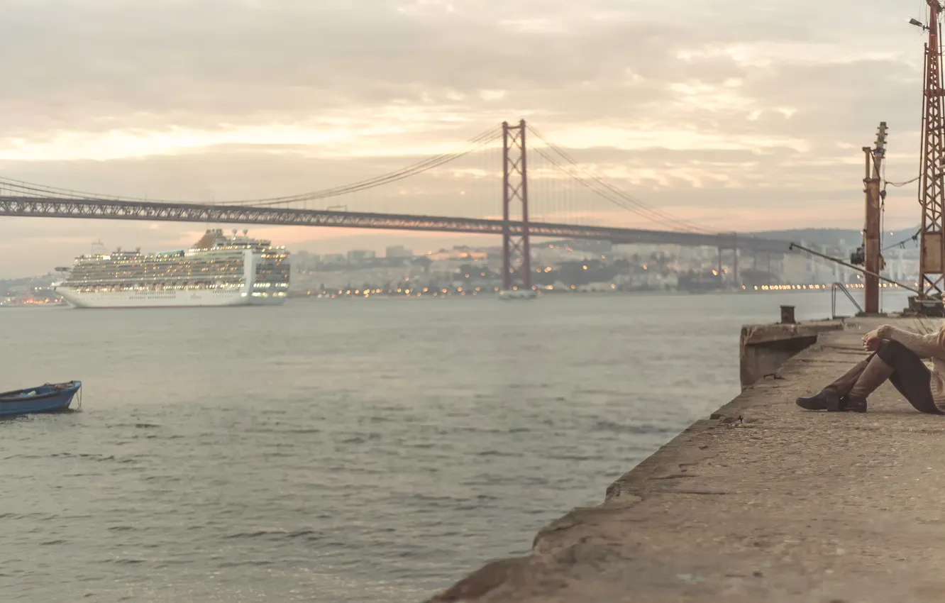 Photo wallpaper girl, bridge, the city, ship, Portugal, Lisbon